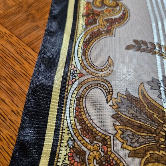 VTG Silk Blend Scarf head wrap Black Gold Paisley Boho Parisian Head Wrap - Picture 12 of 13